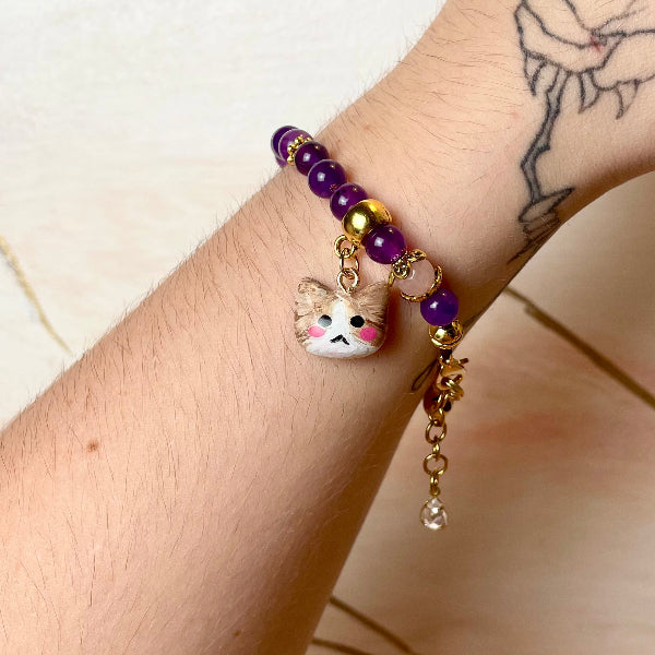 Bracelet personnalisable en pierres naturelles et petit chat