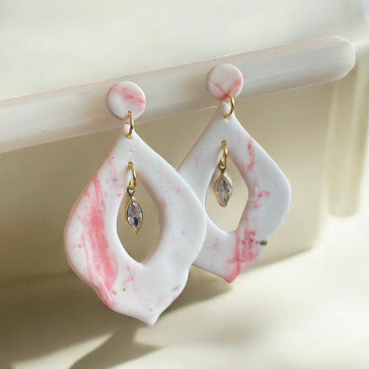 Boucles d'oreilles blanches et rose charme -  bijoux cielo craft
