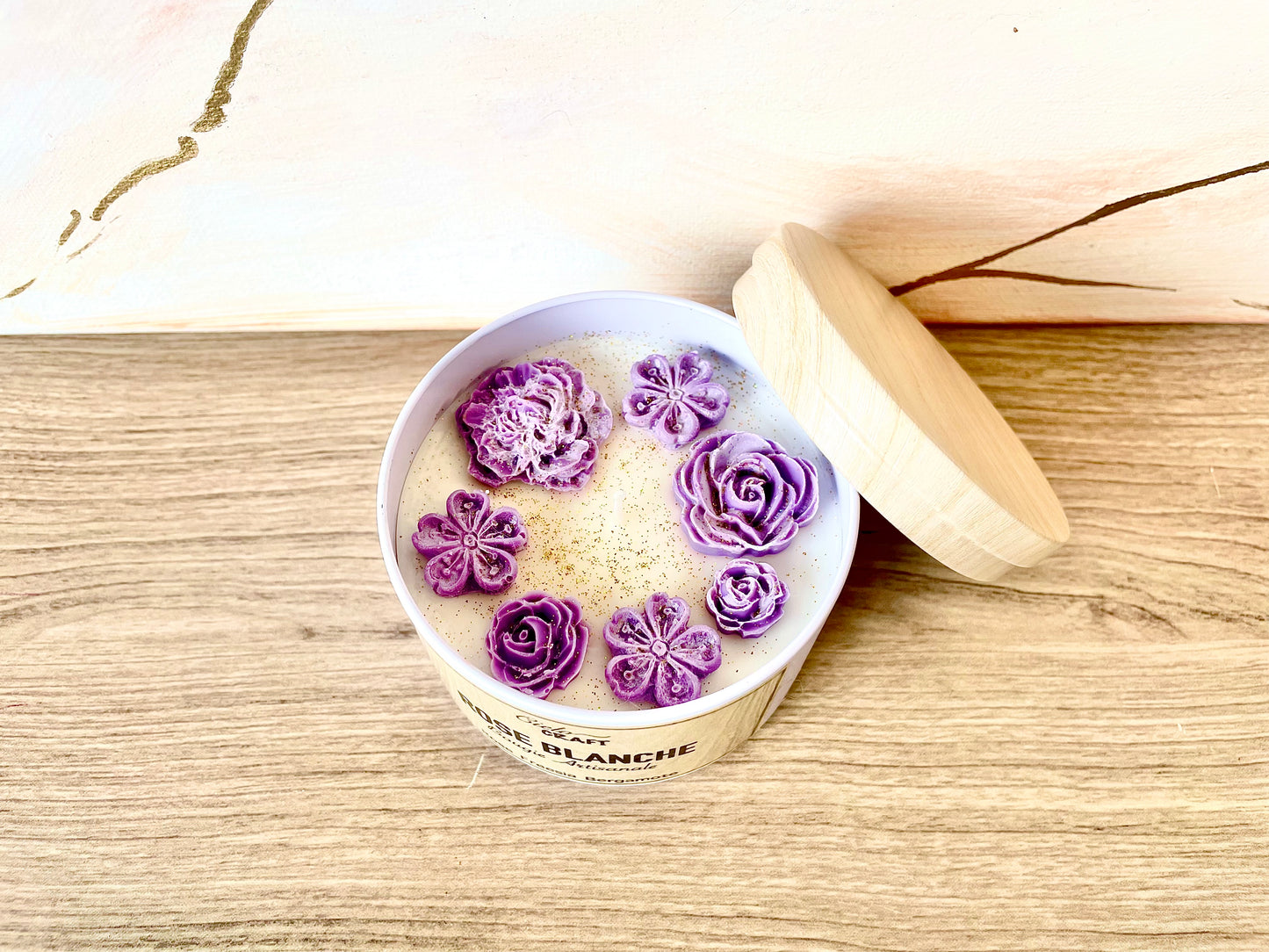 Bougie en pot artisanale Rose Blanche ~