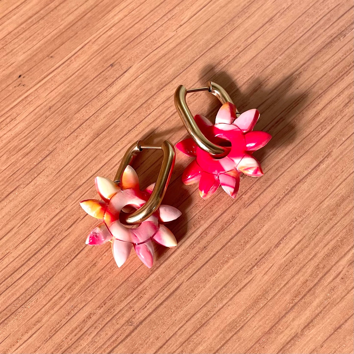 Boucles interchangeables fleurs soleil rouges orange