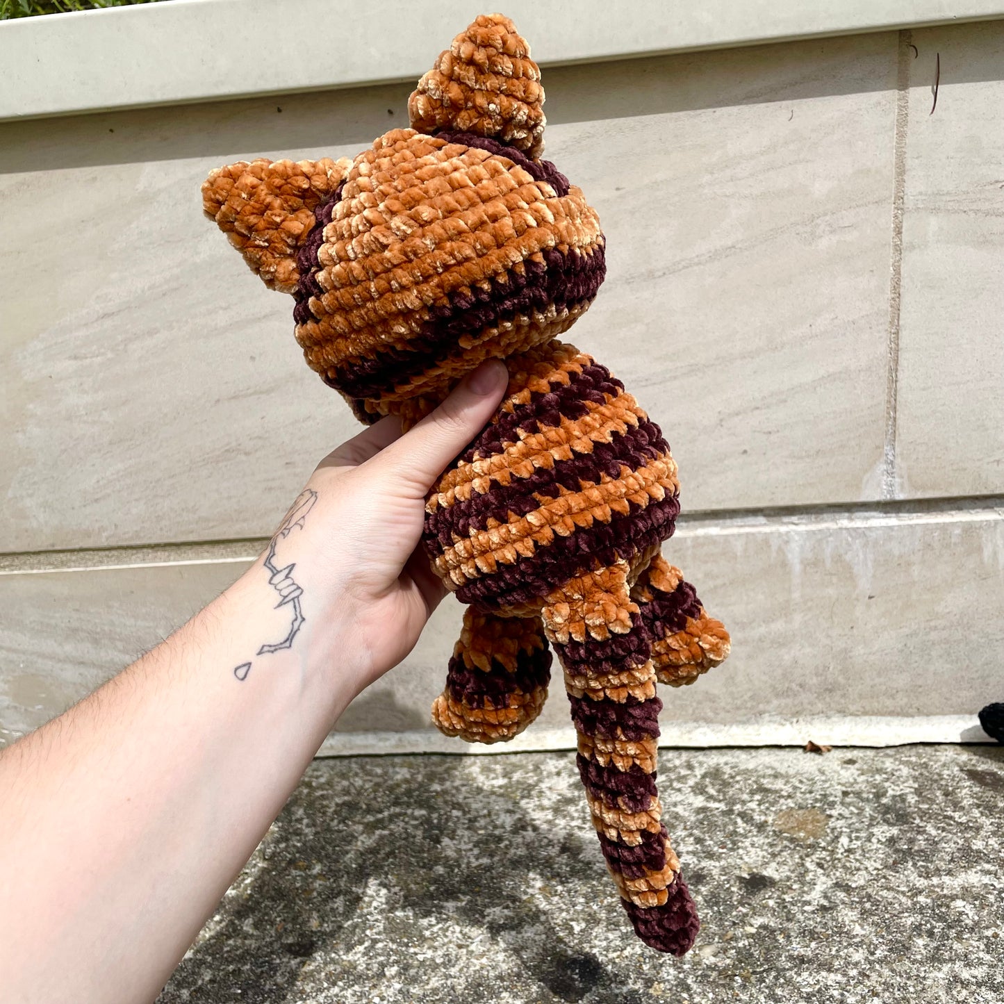 Doudou chat tigré