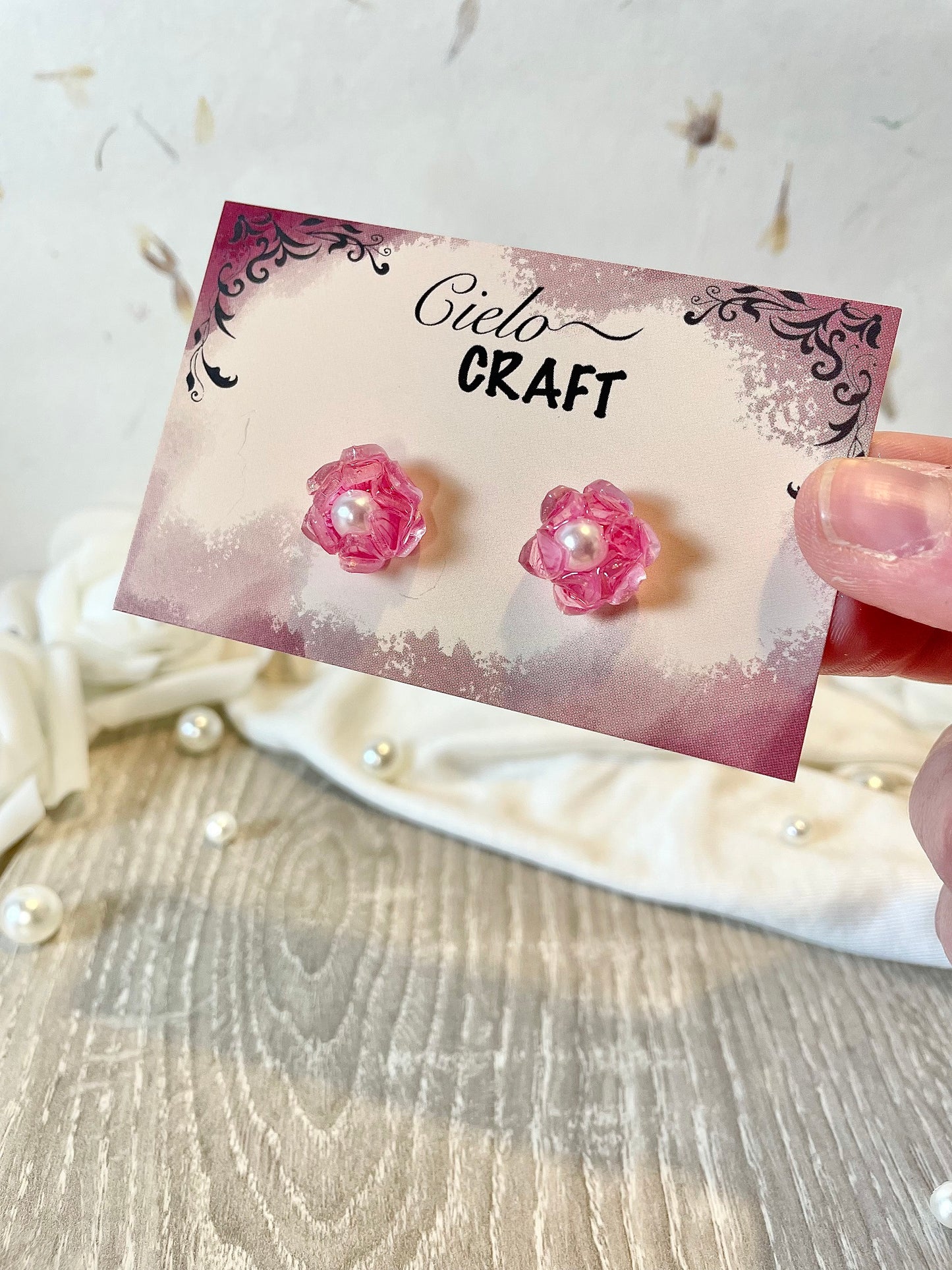 Boucles d'oreilles fleur de lotus rose en puces ~