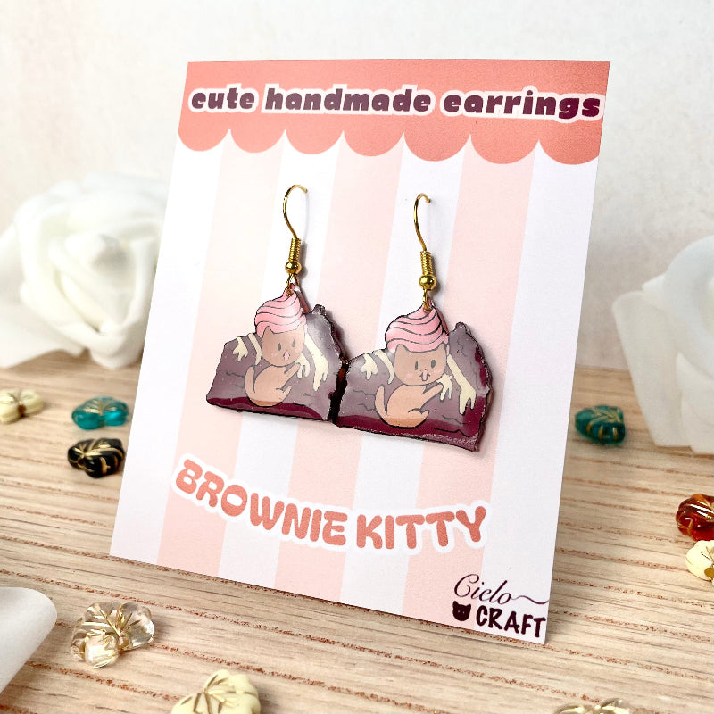 Boucles d'oreilles avec chat brownie bijoux cielo craft
