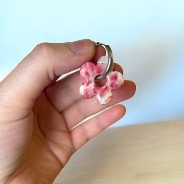 Boucles d'oreilles interchangeables fleurs fuschia - bijoux cielo craft