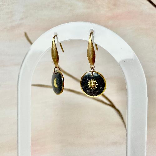 Boucles d'oreilles lune et soleil doré et noir - bijoux cielo craft