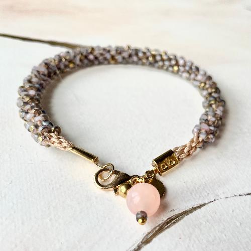 bracelet kumihimo gris rosé bijoux cielo craft
