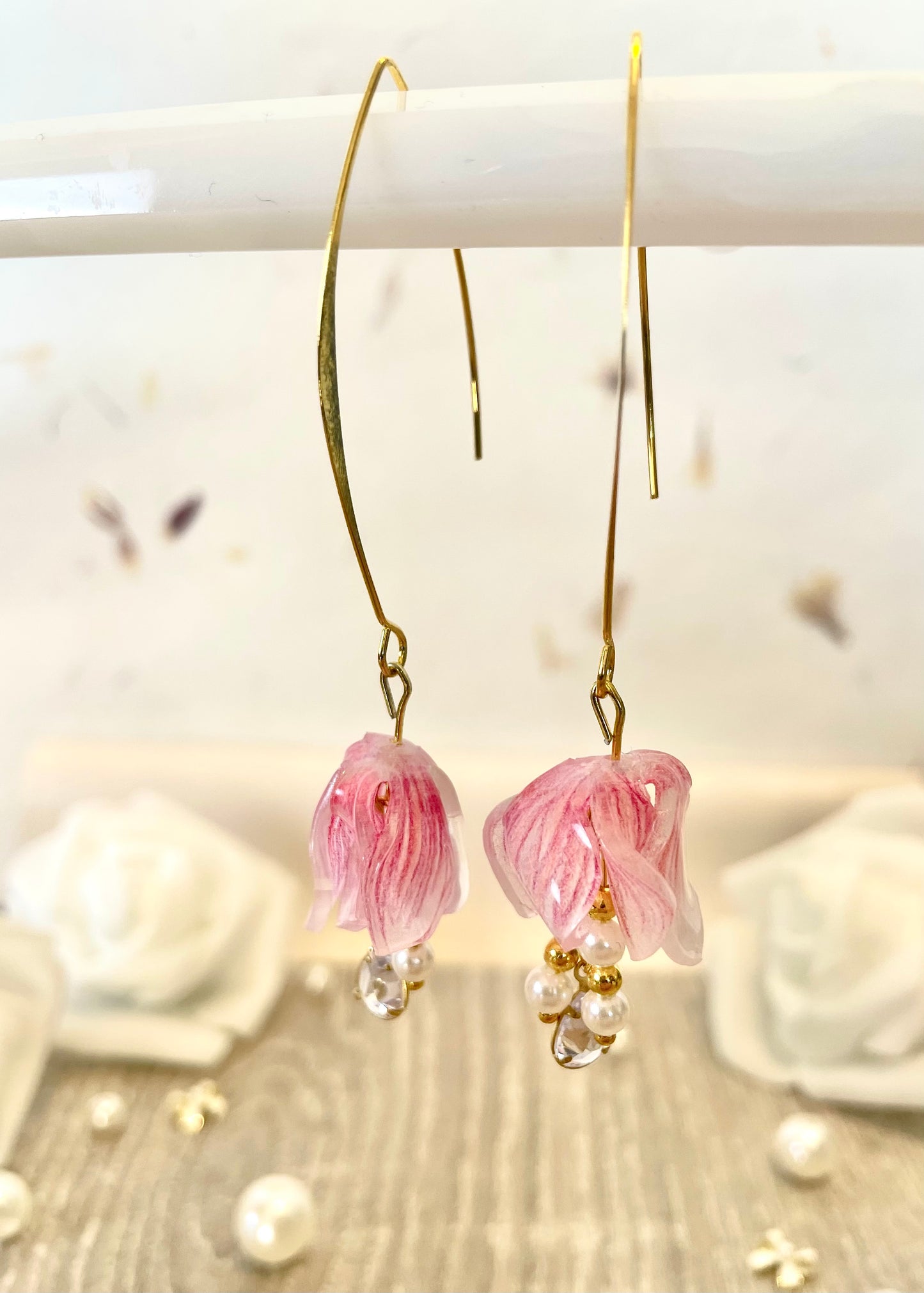 Boucles d'oreilles fleurs pendantes ~
