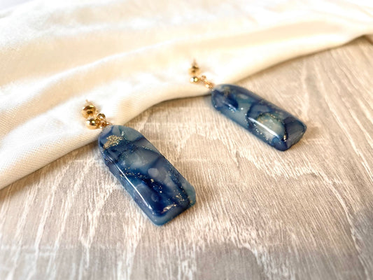 Boucles d'oreilles bleu nuit en fausse pierre fait main ~