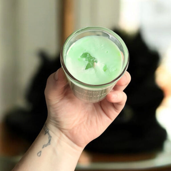 Bougie artisanale trompe l'oeil, matcha latté - bijoux cielo craft
