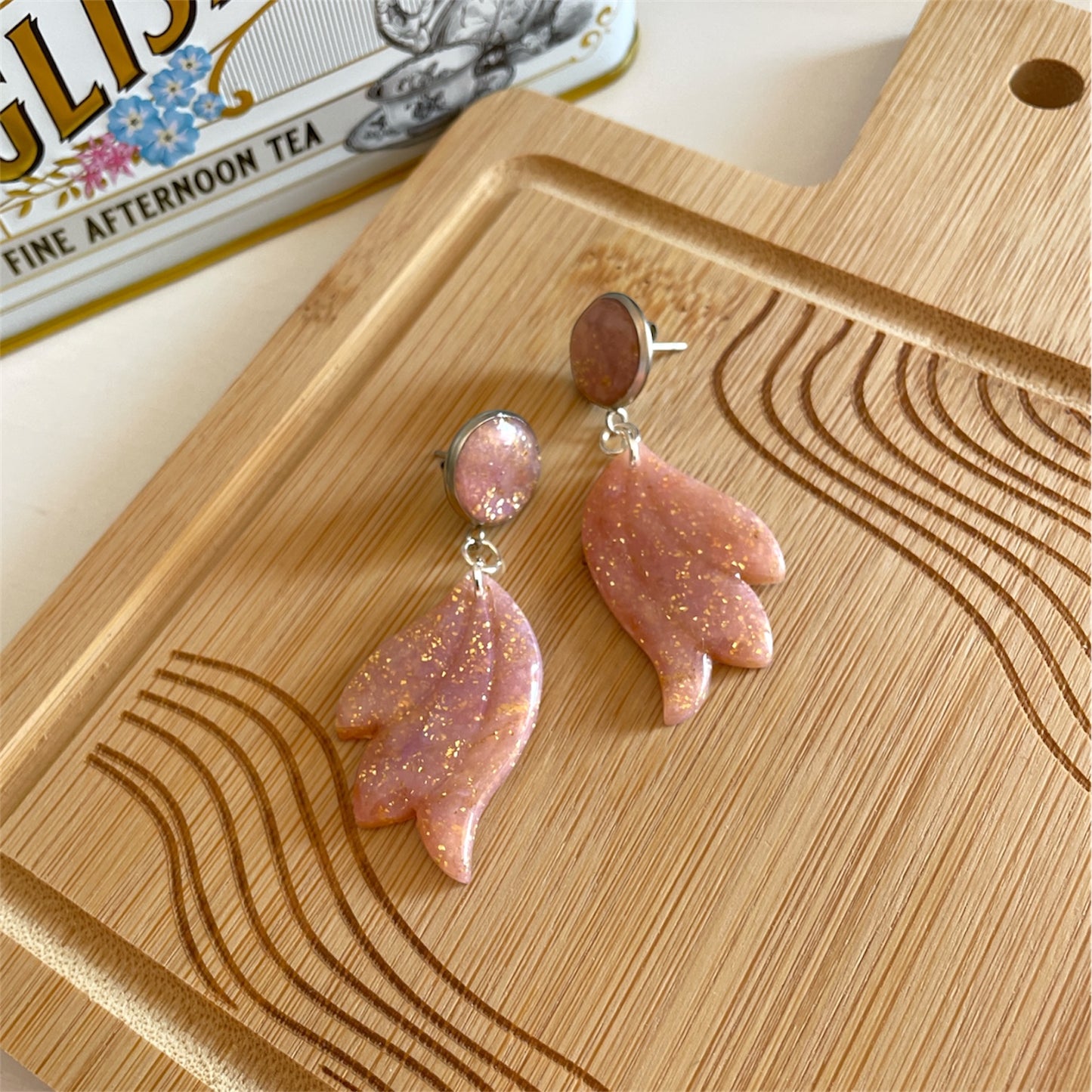 Boucles d’oreilles pendantes holographiques