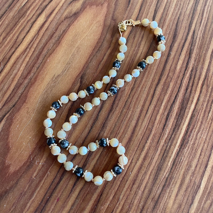 Collier en pierres natutrelles - pierres de rhyolite et pierres du soleil - bijoux cielo craft