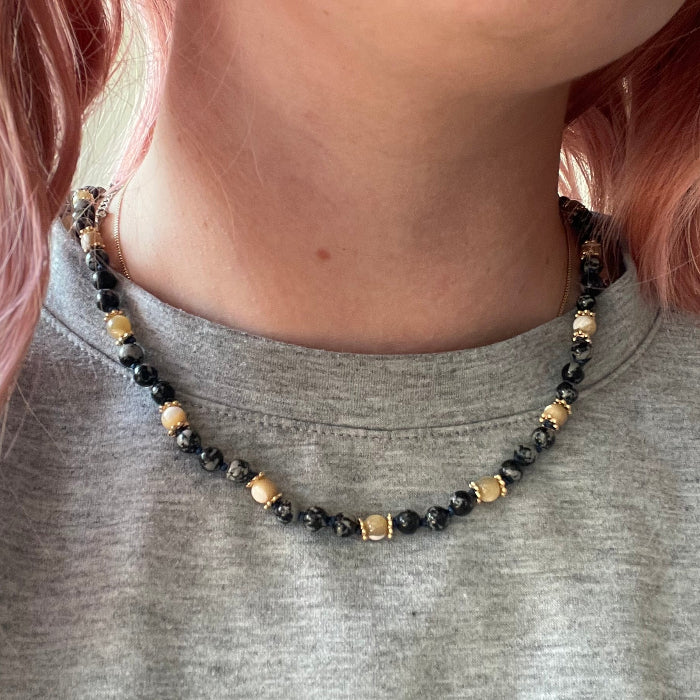 Collier en pierres natutrelles - pierres de rhyolite et pierres du soleil - bijoux cielo craft