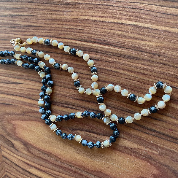 Collier en pierres natutrelles - pierres de rhyolite et pierres du soleil - bijoux cielo craft